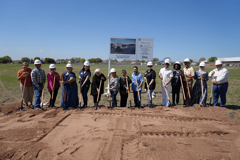 Del Valle clinic groundbreaking