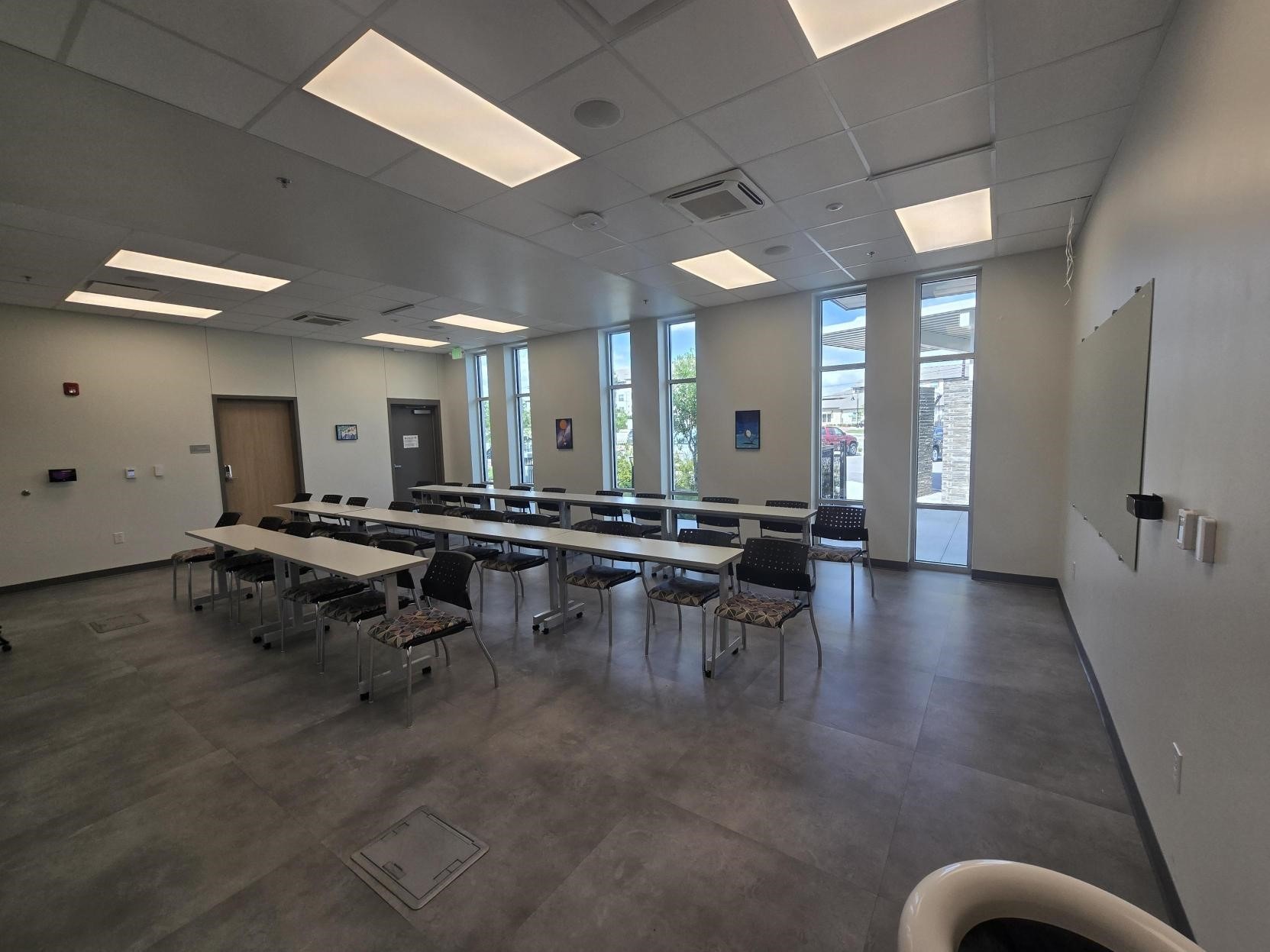 Del Valle Cardinal Classroom
